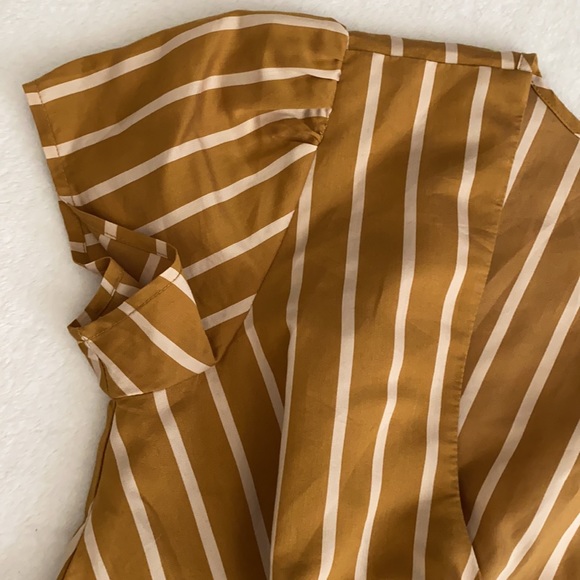 Loft Beach | V-Neck Striped Keyhole Tie Front Short Sleeve Peplum Top Bronze XXS - Picture 10 of 16